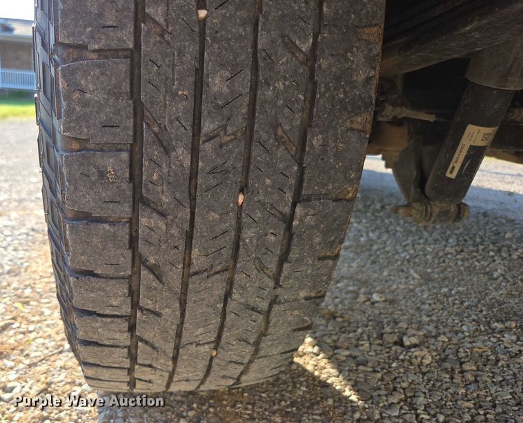 image for item ED2063 2016 Chevrolet Colorado Crew Cab pickup truck