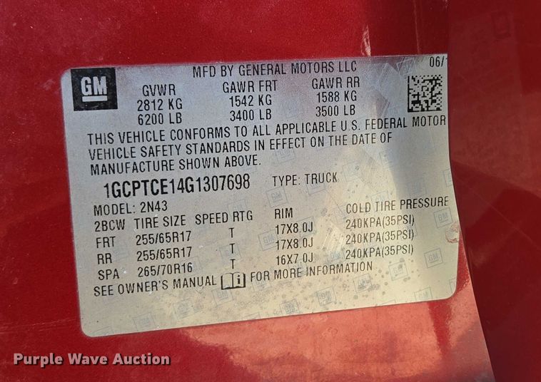 image for item ED2063 2016 Chevrolet Colorado Crew Cab pickup truck