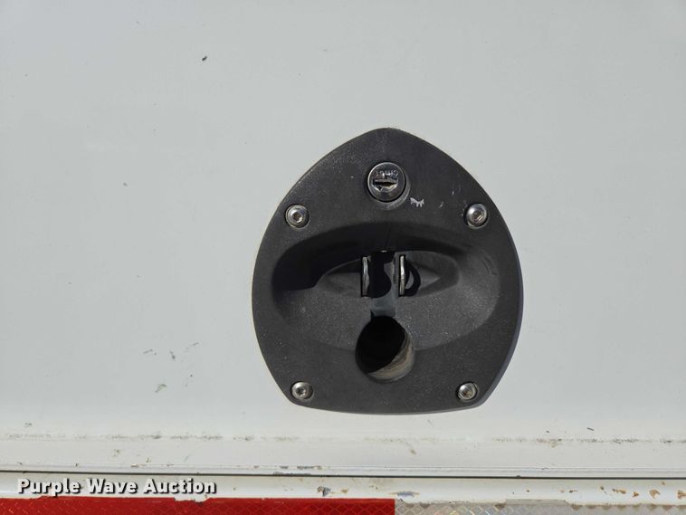 image for item ED2132 2006 International 4300 utility / service truck