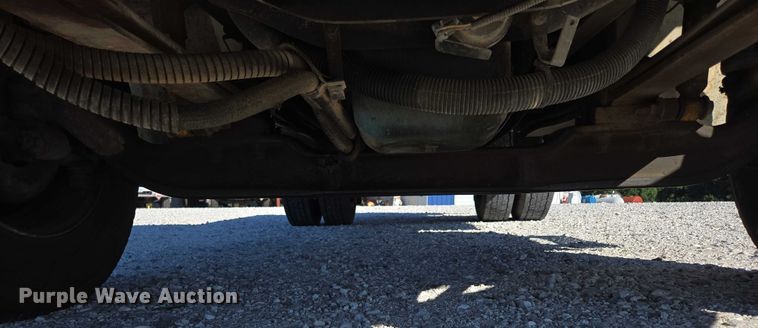 image for item ED2132 2006 International 4300 utility / service truck