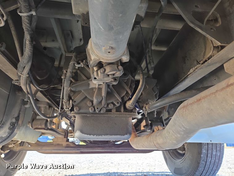 image for item ED2132 2006 International 4300 utility / service truck