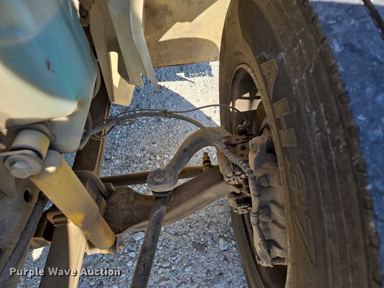 image for item ED2132 2006 International 4300 utility / service truck