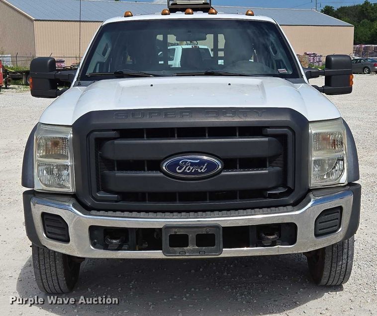 image for item ED2137 2013 Ford F550 Super Duty Crew Cab flatbed truck