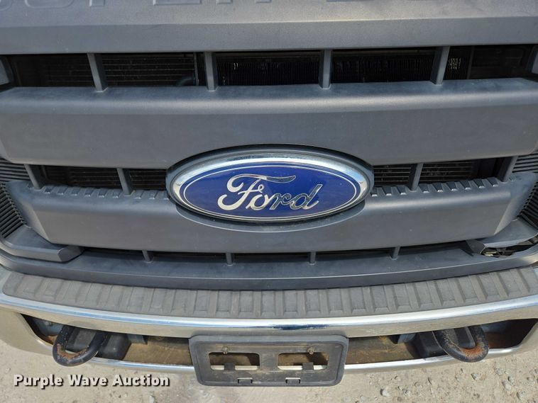 image for item ED2137 2013 Ford F550 Super Duty Crew Cab flatbed truck