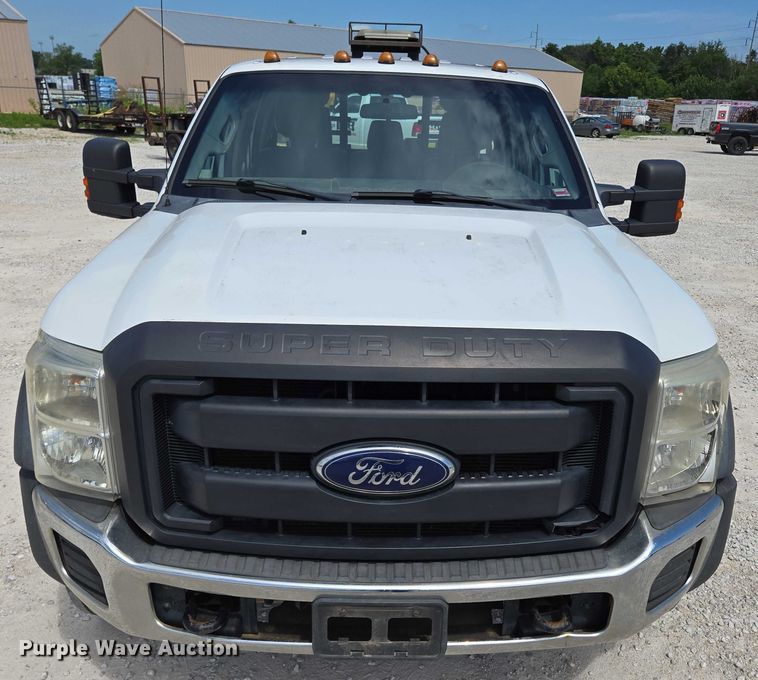 image for item ED2137 2013 Ford F550 Super Duty Crew Cab flatbed truck