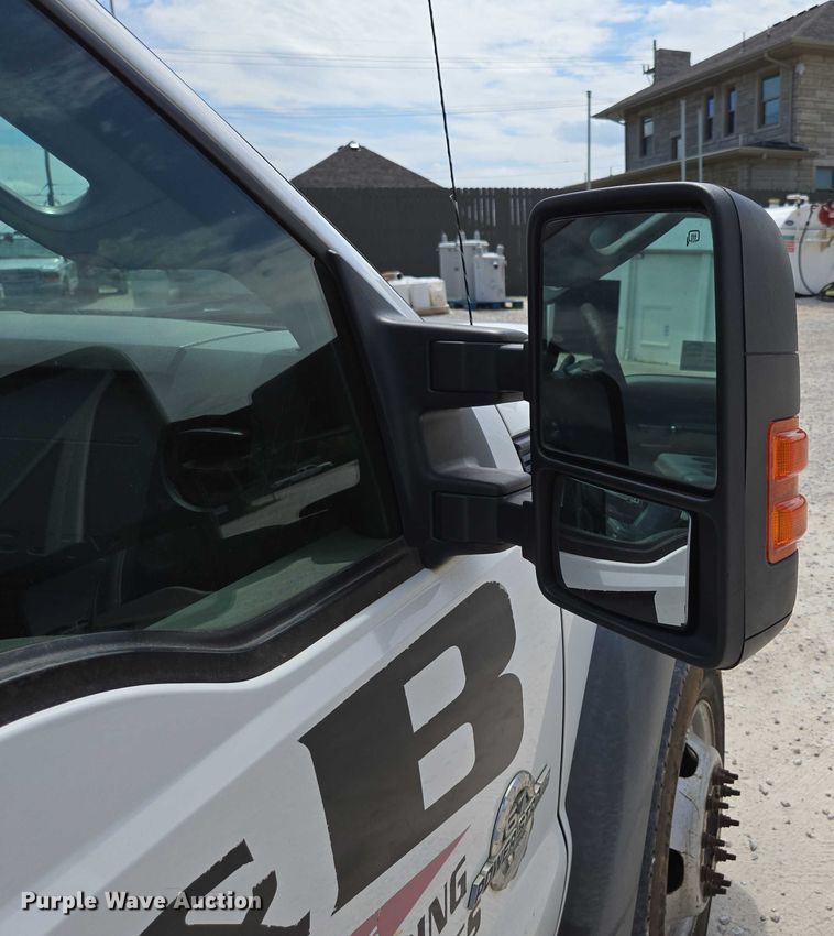 image for item ED2137 2013 Ford F550 Super Duty Crew Cab flatbed truck