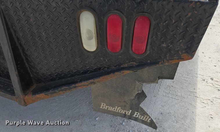 image for item ED2137 2013 Ford F550 Super Duty Crew Cab flatbed truck