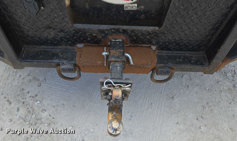 image for item ED2137 2013 Ford F550 Super Duty Crew Cab flatbed truck