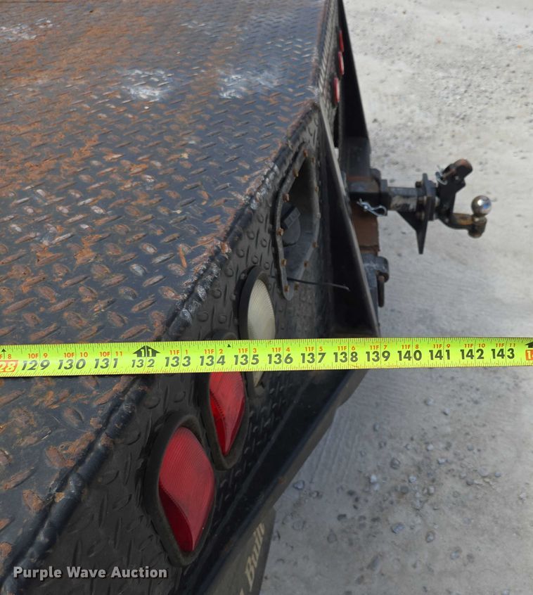 image for item ED2137 2013 Ford F550 Super Duty Crew Cab flatbed truck