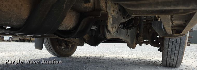 image for item ED2137 2013 Ford F550 Super Duty Crew Cab flatbed truck