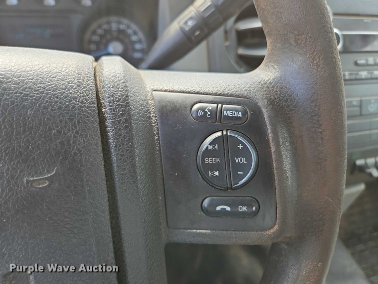 image for item ED2137 2013 Ford F550 Super Duty Crew Cab flatbed truck