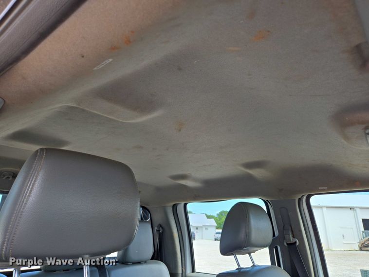 image for item ED2137 2013 Ford F550 Super Duty Crew Cab flatbed truck