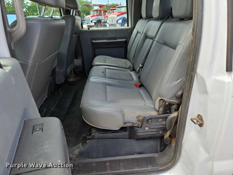 image for item ED2137 2013 Ford F550 Super Duty Crew Cab flatbed truck