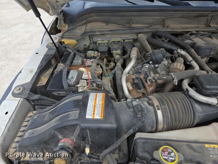 image for item ED2137 2013 Ford F550 Super Duty Crew Cab flatbed truck