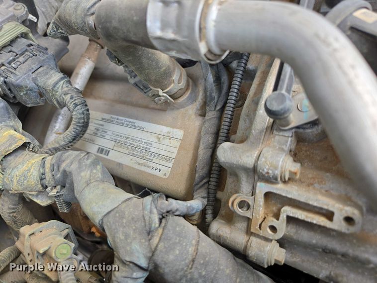 image for item ED2137 2013 Ford F550 Super Duty Crew Cab flatbed truck