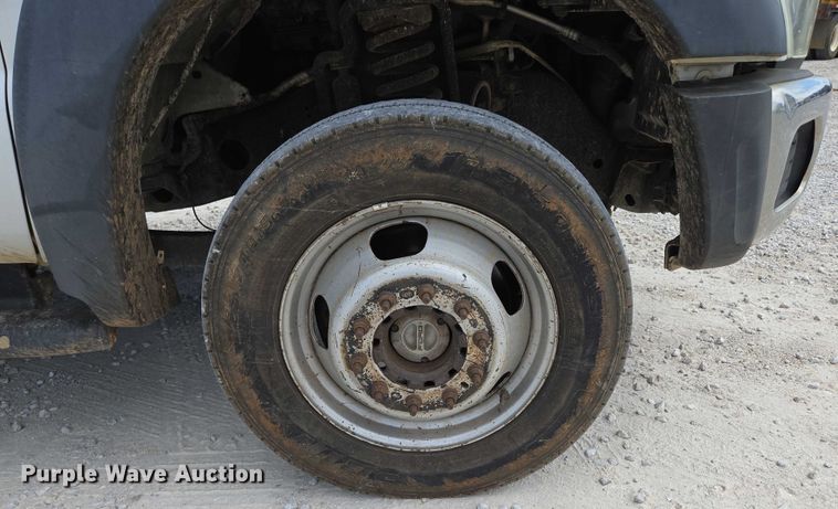 image for item ED2137 2013 Ford F550 Super Duty Crew Cab flatbed truck