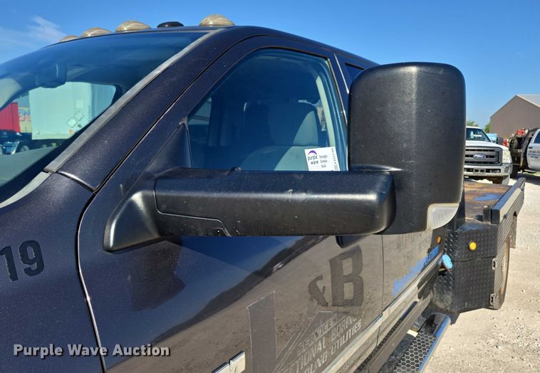 image for item ED2138 2016 Dodge Ram 5500 Crew Cab flatbed truck