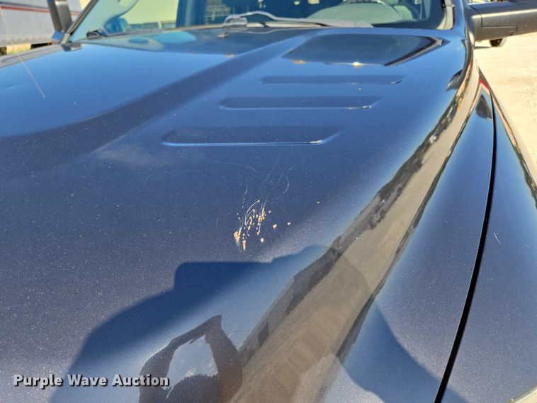 image for item ED2138 2016 Dodge Ram 5500 Crew Cab flatbed truck