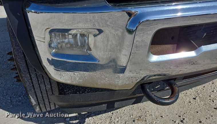 image for item ED2138 2016 Dodge Ram 5500 Crew Cab flatbed truck