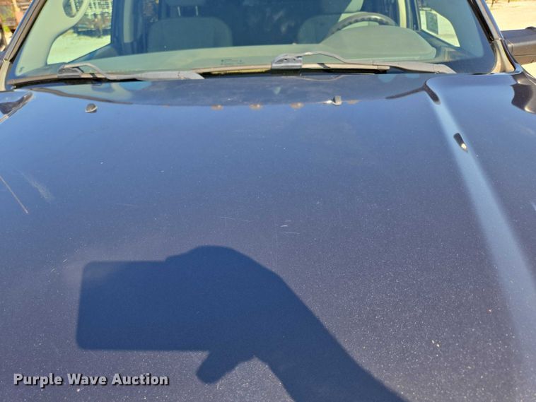 image for item ED2138 2016 Dodge Ram 5500 Crew Cab flatbed truck