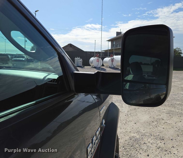 image for item ED2138 2016 Dodge Ram 5500 Crew Cab flatbed truck