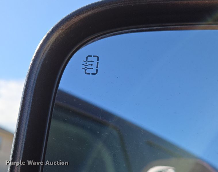 image for item ED2138 2016 Dodge Ram 5500 Crew Cab flatbed truck