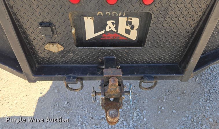 image for item ED2138 2016 Dodge Ram 5500 Crew Cab flatbed truck