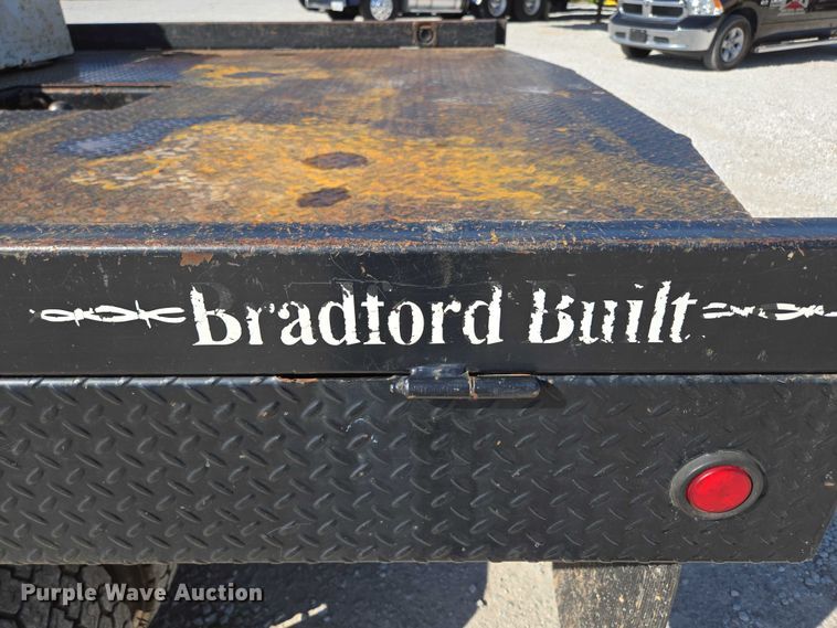 image for item ED2138 2016 Dodge Ram 5500 Crew Cab flatbed truck