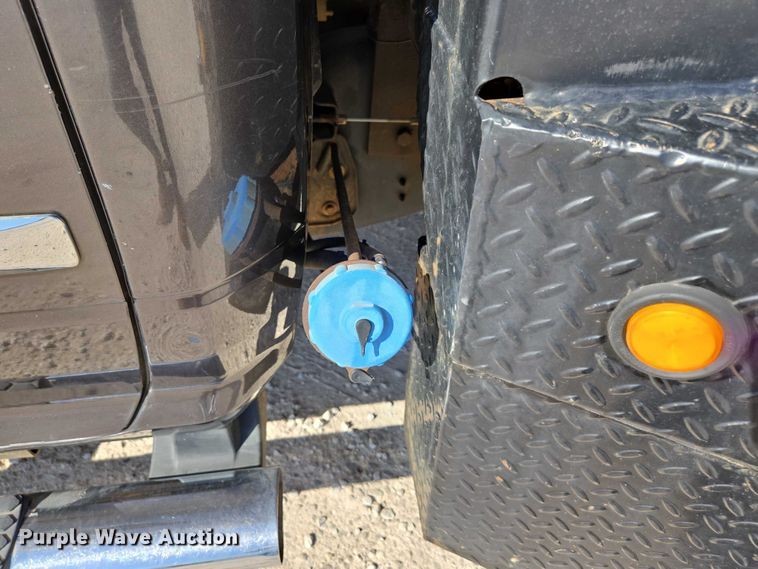 image for item ED2138 2016 Dodge Ram 5500 Crew Cab flatbed truck