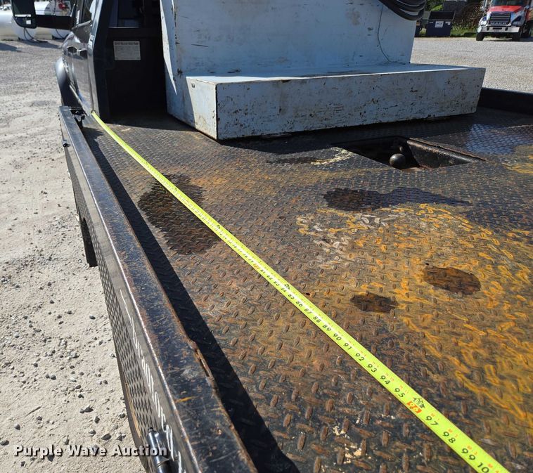 image for item ED2138 2016 Dodge Ram 5500 Crew Cab flatbed truck