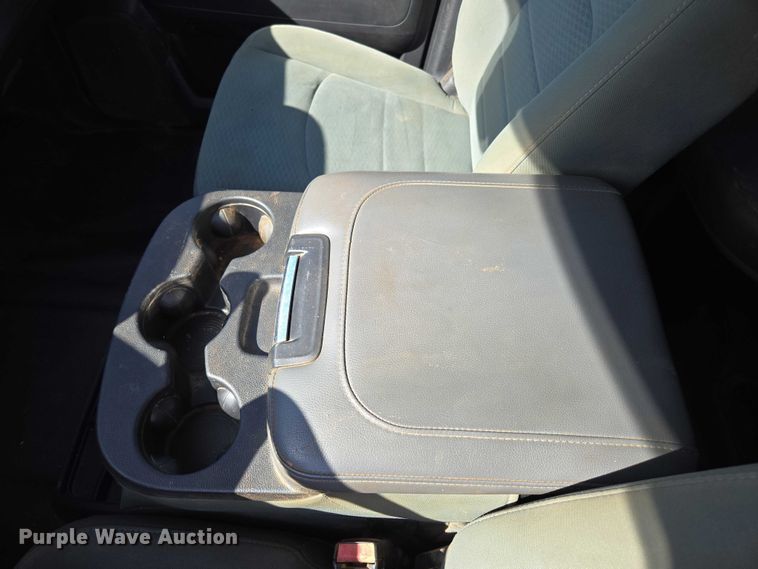 image for item ED2138 2016 Dodge Ram 5500 Crew Cab flatbed truck