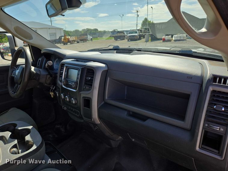 image for item ED2138 2016 Dodge Ram 5500 Crew Cab flatbed truck