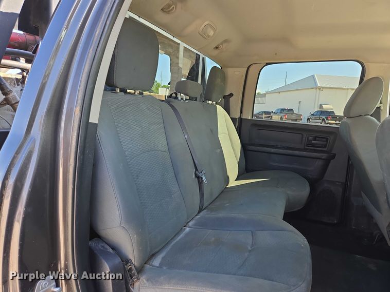 image for item ED2138 2016 Dodge Ram 5500 Crew Cab flatbed truck