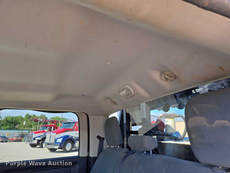 image for item ED2138 2016 Dodge Ram 5500 Crew Cab flatbed truck