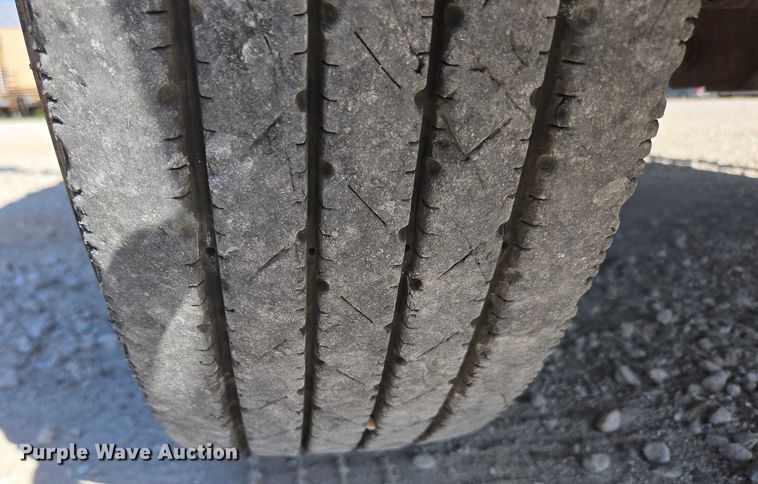 image for item ED2138 2016 Dodge Ram 5500 Crew Cab flatbed truck