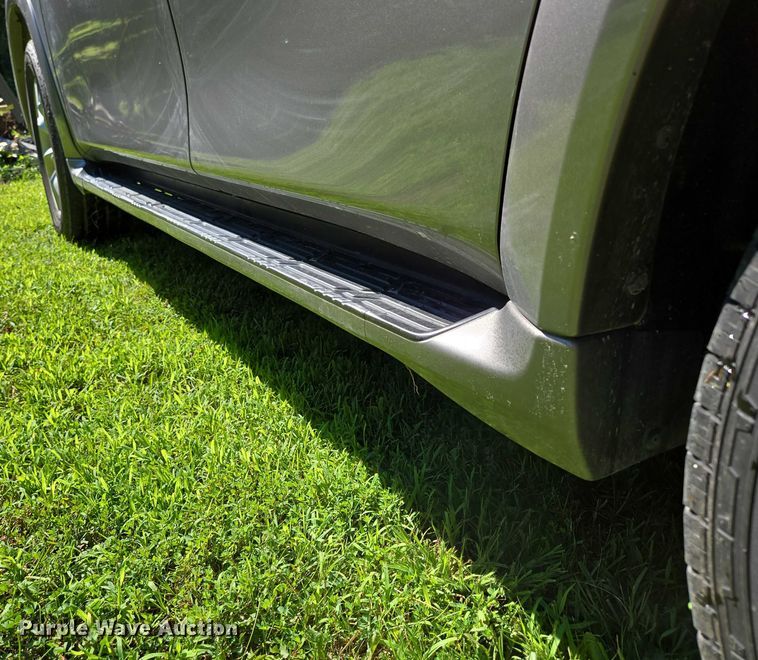 image for item ED2149 2012 Infiniti QX56 SUV