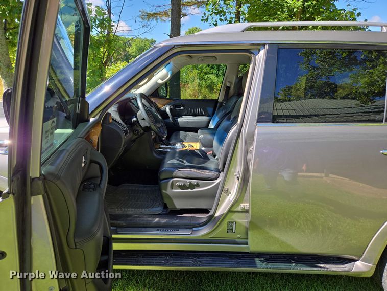 image for item ED2149 2012 Infiniti QX56 SUV