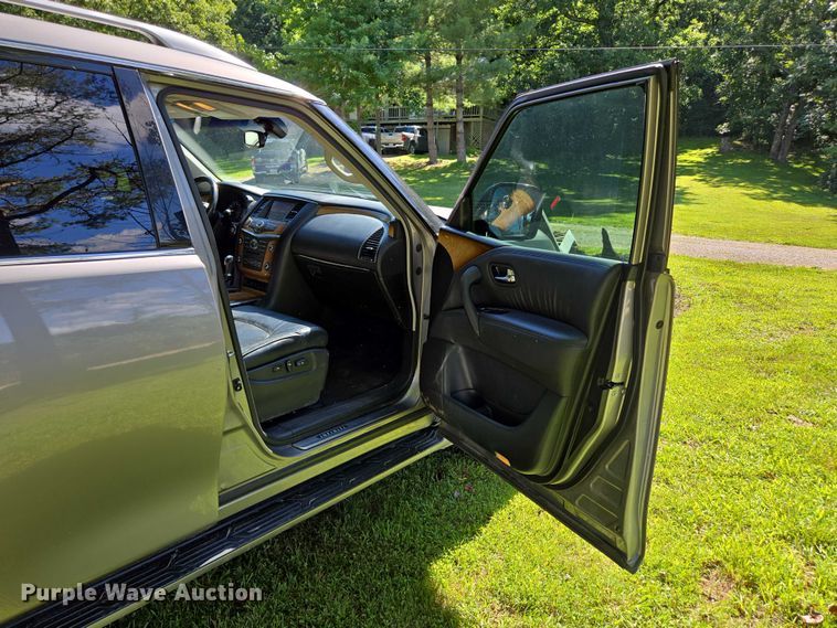 image for item ED2149 2012 Infiniti QX56 SUV