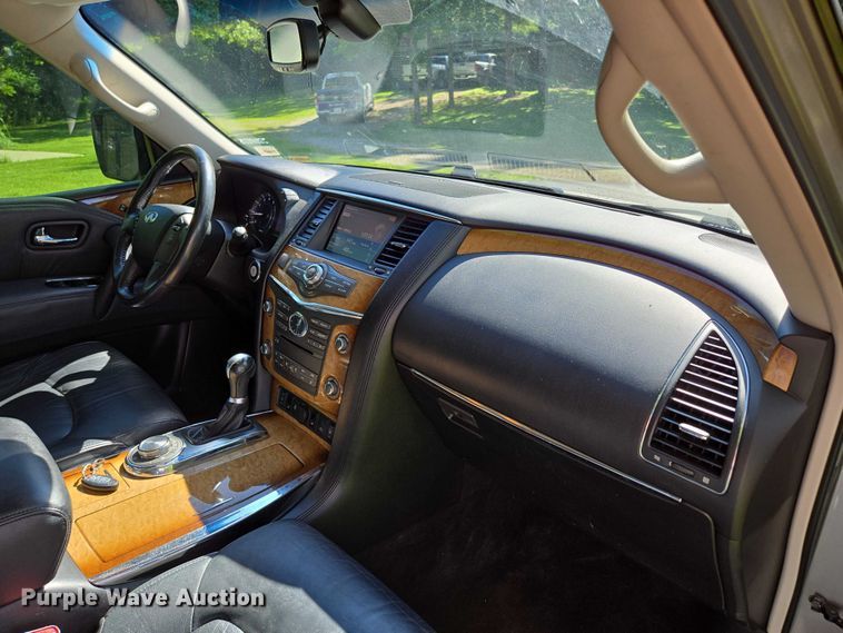 image for item ED2149 2012 Infiniti QX56 SUV