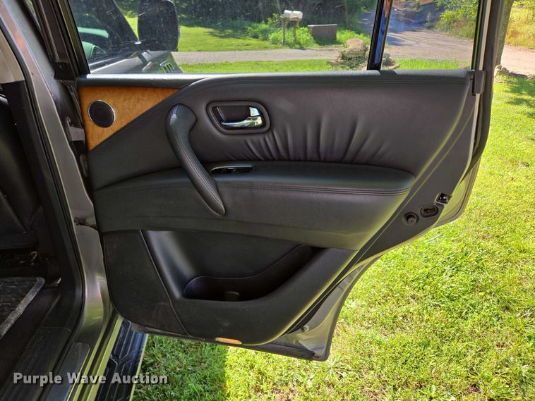 image for item ED2149 2012 Infiniti QX56 SUV