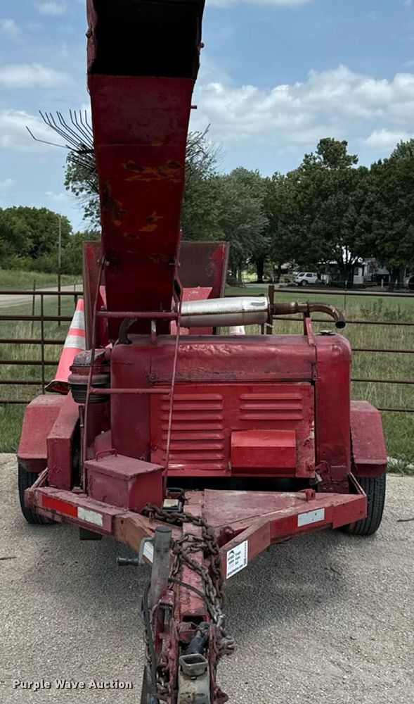 image for item ED4325 1979 Olathe Manufacturing Inc wood chipper