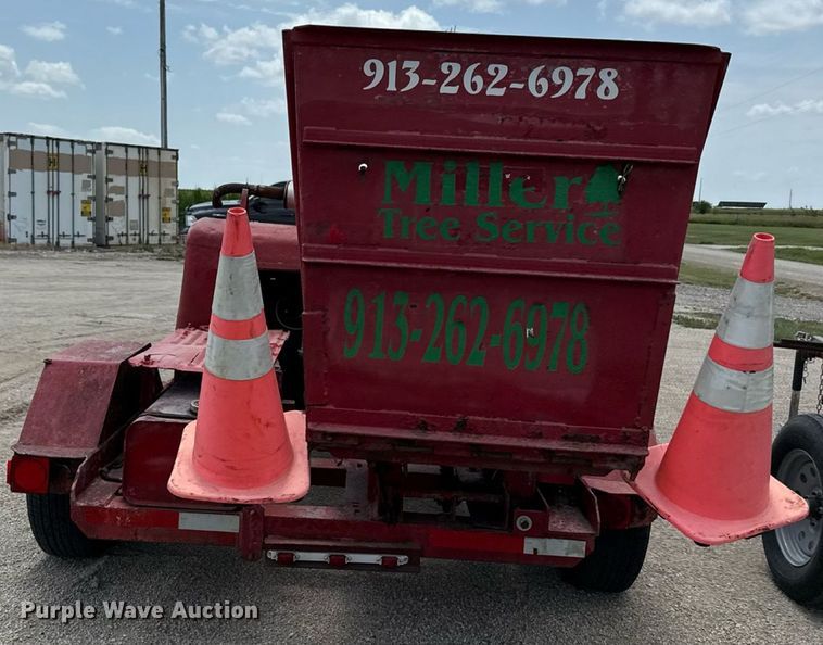image for item ED4325 1979 Olathe Manufacturing Inc wood chipper