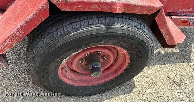 image for item ED4325 1979 Olathe Manufacturing Inc wood chipper