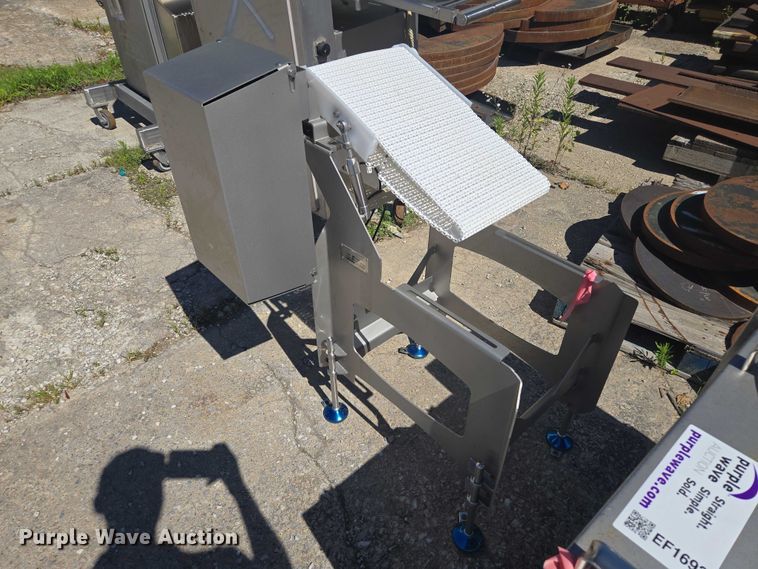 image for item EF1693 Kitchen equipment 