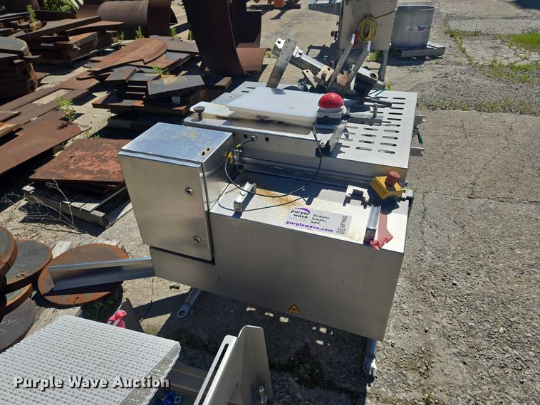 image for item EF1693 Kitchen equipment 