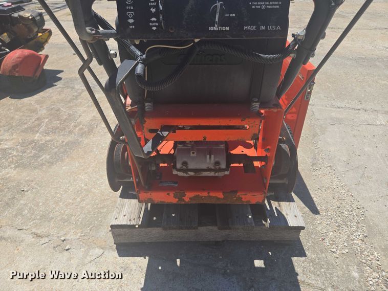 image for item EF1702 Ariens Gravely Pro 32 lawn mower