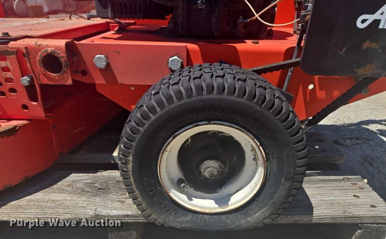 image for item EF1702 Ariens Gravely Pro 32 lawn mower