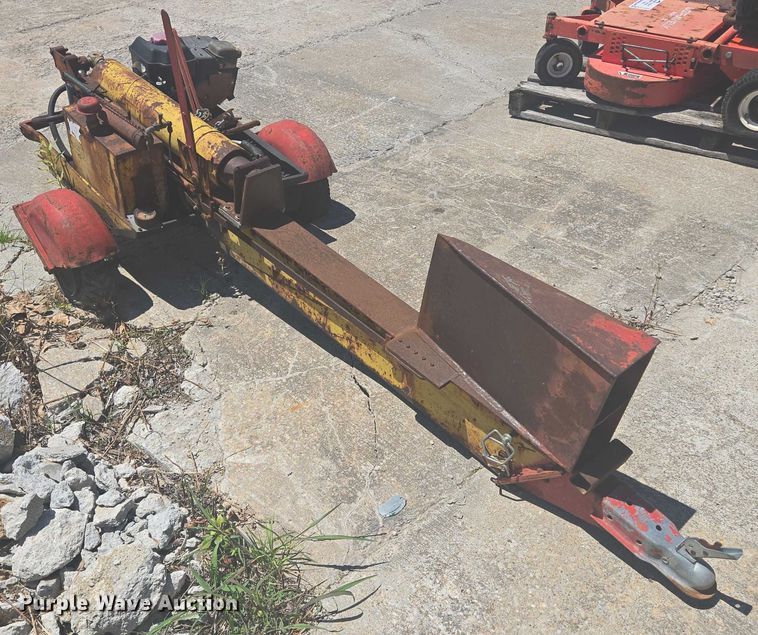 image for item EF1702 Ariens Gravely Pro 32 lawn mower