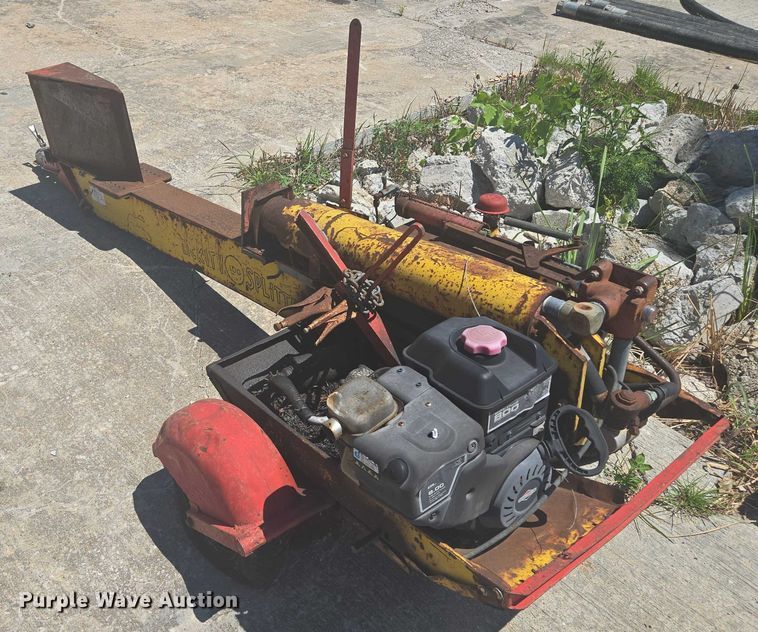 image for item EF1702 Ariens Gravely Pro 32 lawn mower