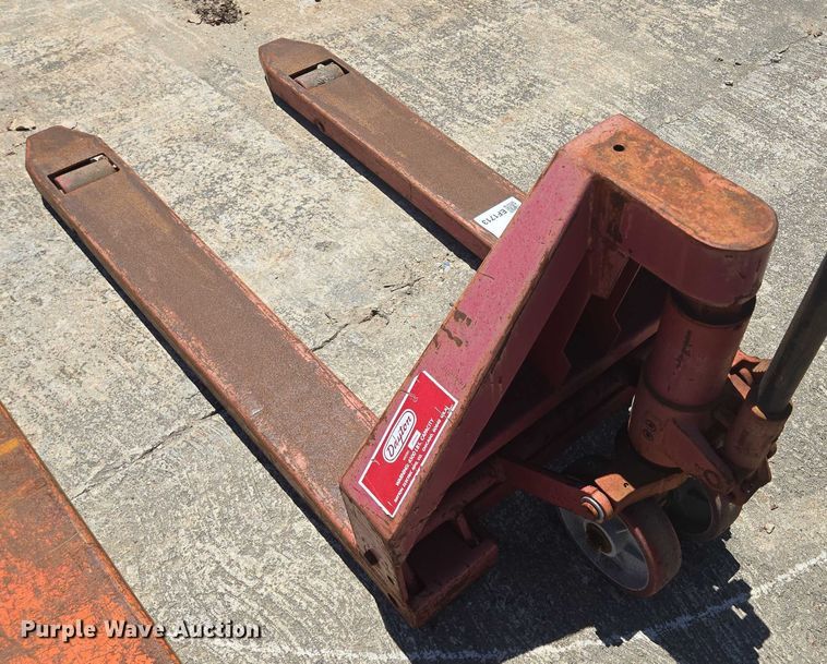 image for item EF1713 (2) pallet jacks